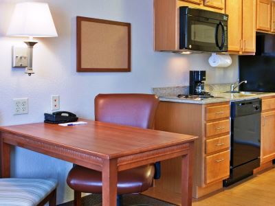 Candlewood By Ihg 3*