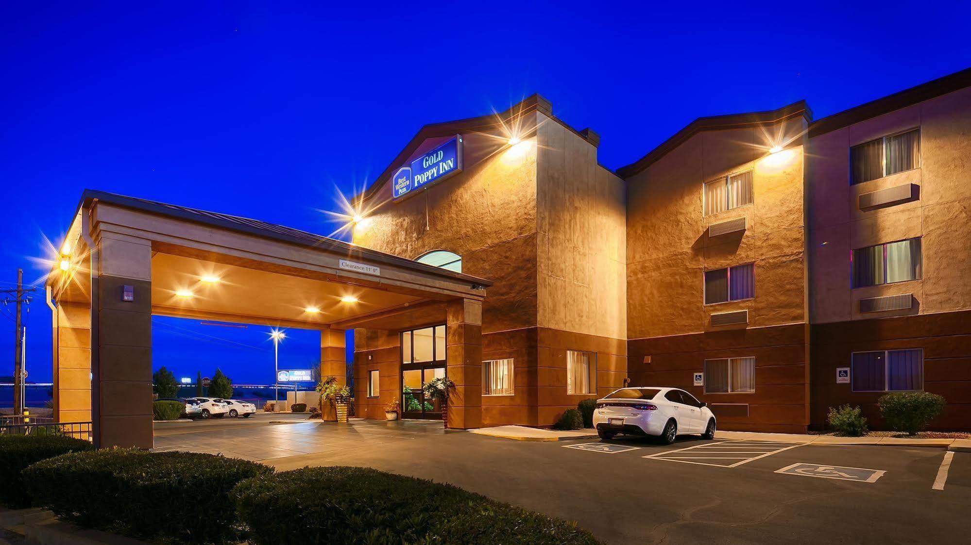 Hotel Western Gold Poppy