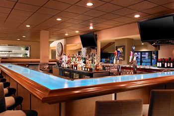 Four Points By Sheraton Airport Hotel 3*
