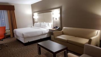 Express & By Ihg Hotel 3*