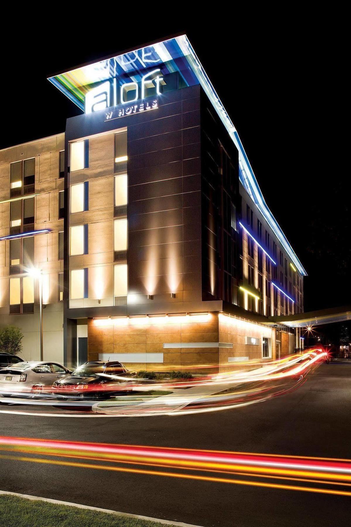 Hotel Aloft 3*