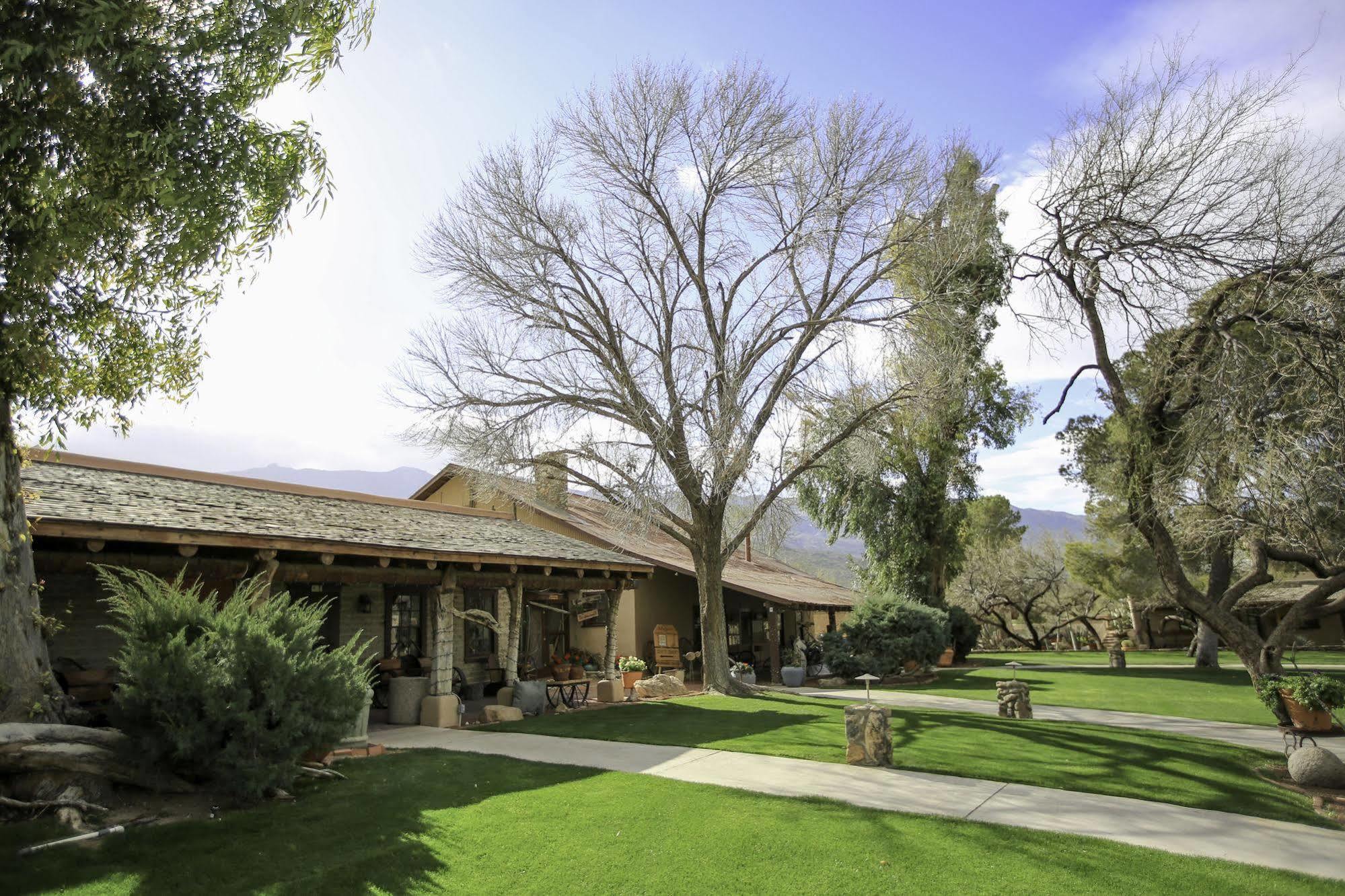 Tanque Guest Ranch Lodge Tucson