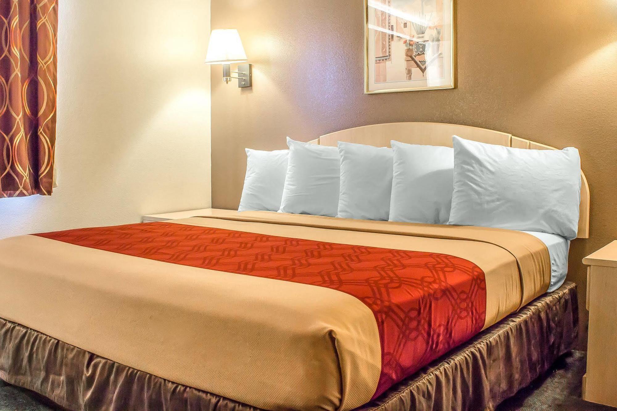 Quality I-40 Inn