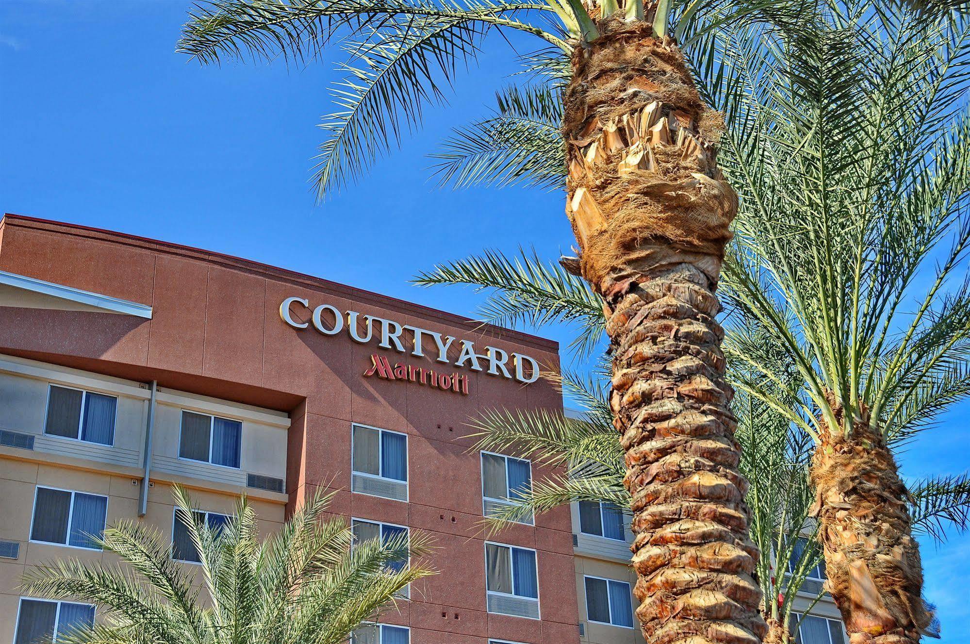 Courtyard Phoenix Chandler/fashion Center Chandler