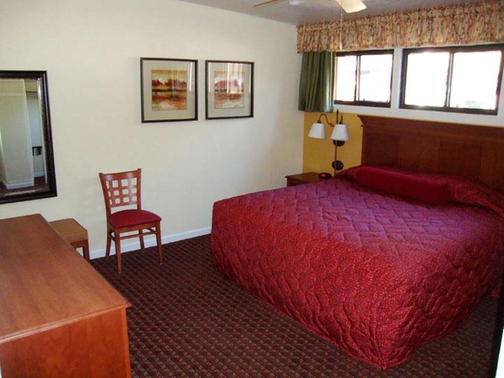 Roundhouse Hotel