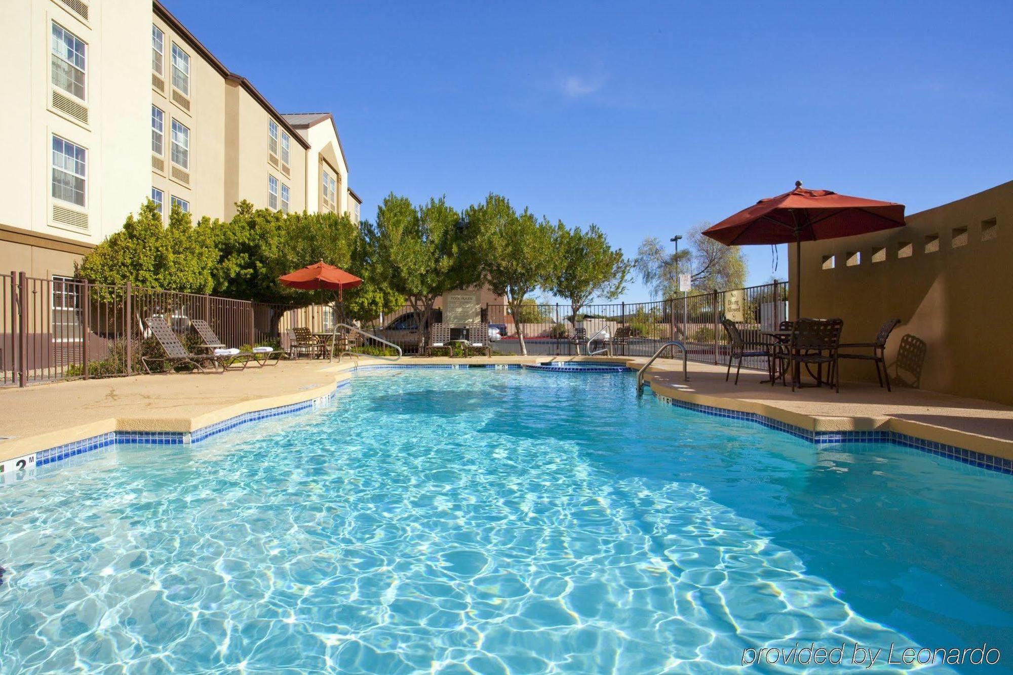 Express Phoenix-airport/university Drive By Ihg Hotel 3*