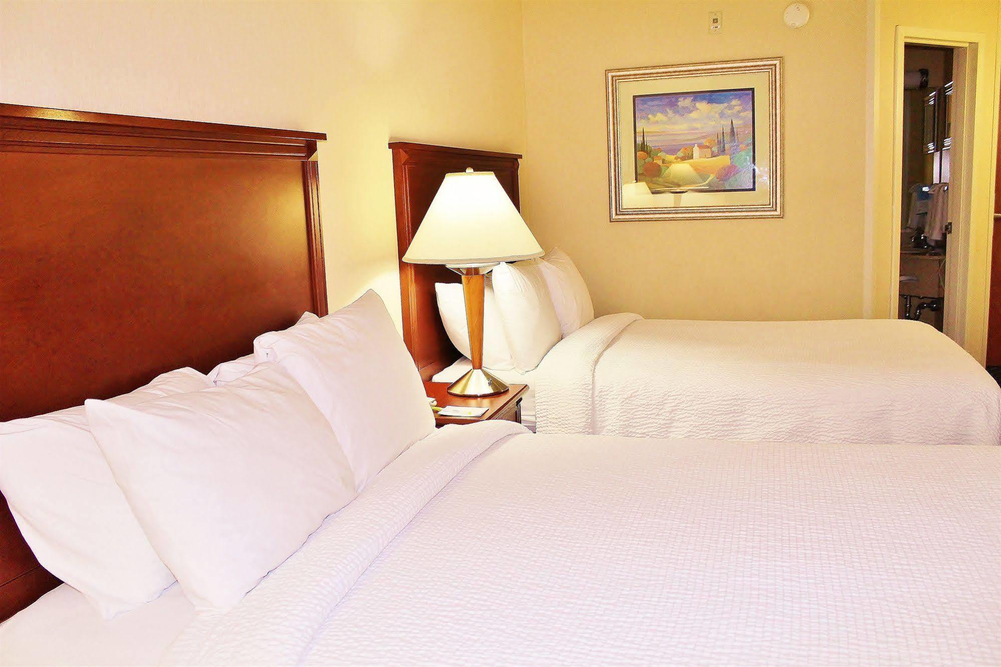 Hotel Baymont By Wyndham