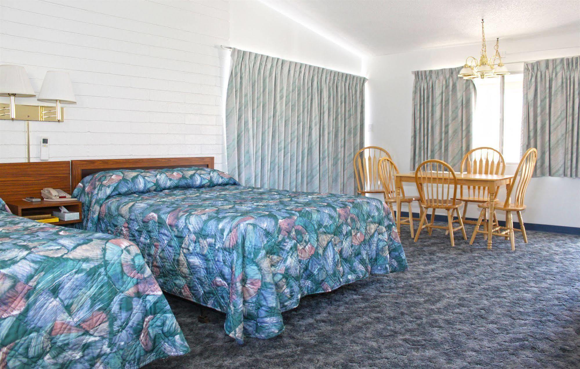 Motel Mohave Marina & Bullhead City