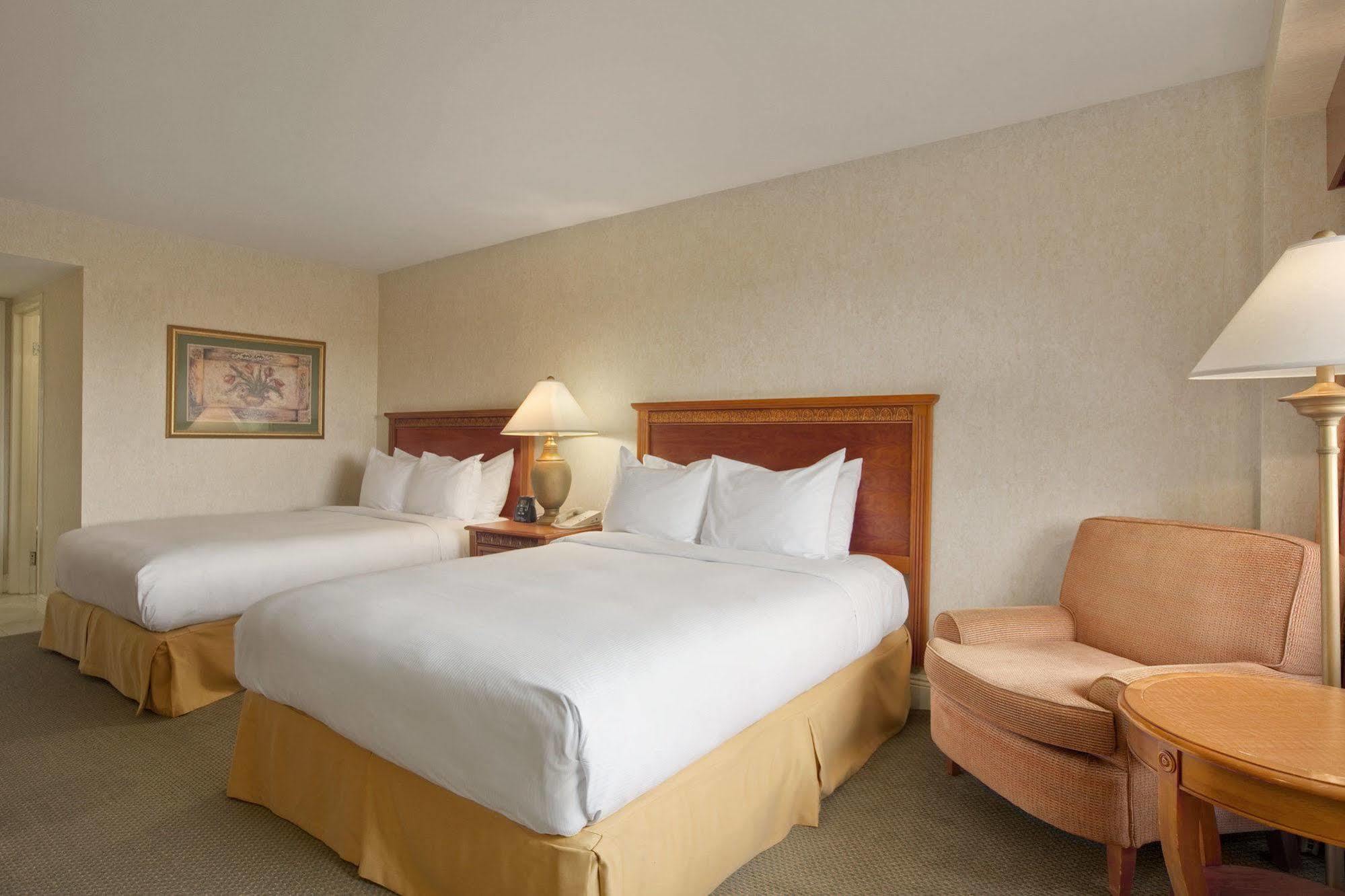 Hotel Hilton East Tucson