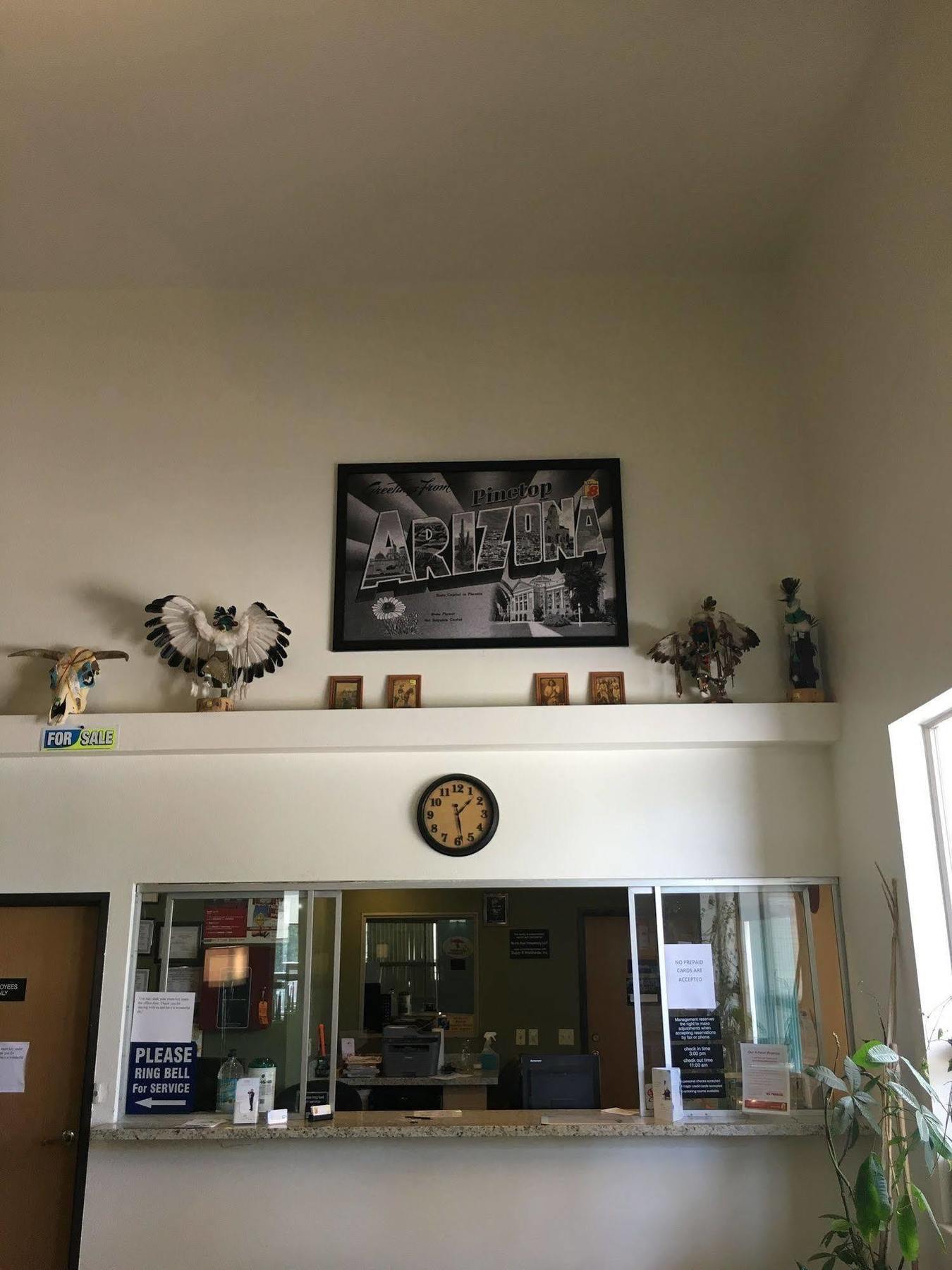 Hotel Pinetop Studio Suites 2*