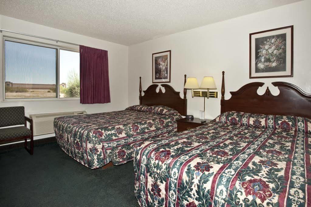 Hotel 6-apache Junction, Az 2*