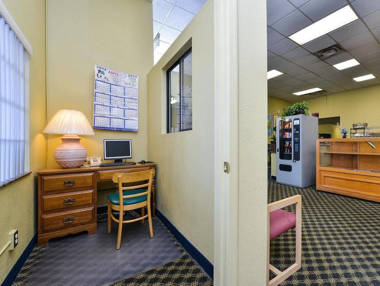 Americas Value Motel 2*