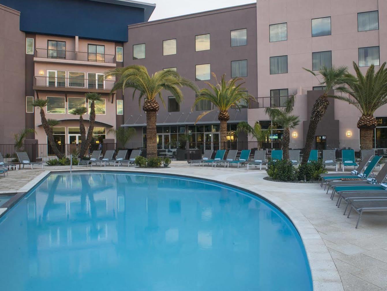 Sheraton At Wrigleyville West Hotel Mesa