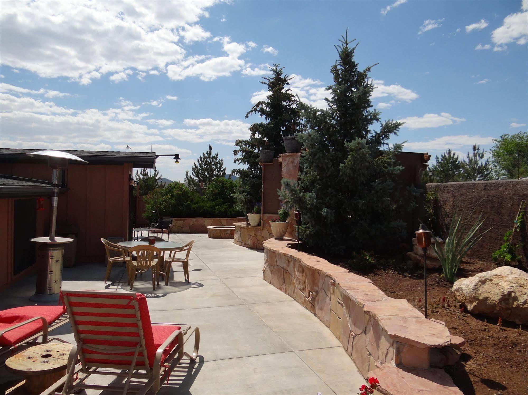 Motel The Canyon & Rv Park