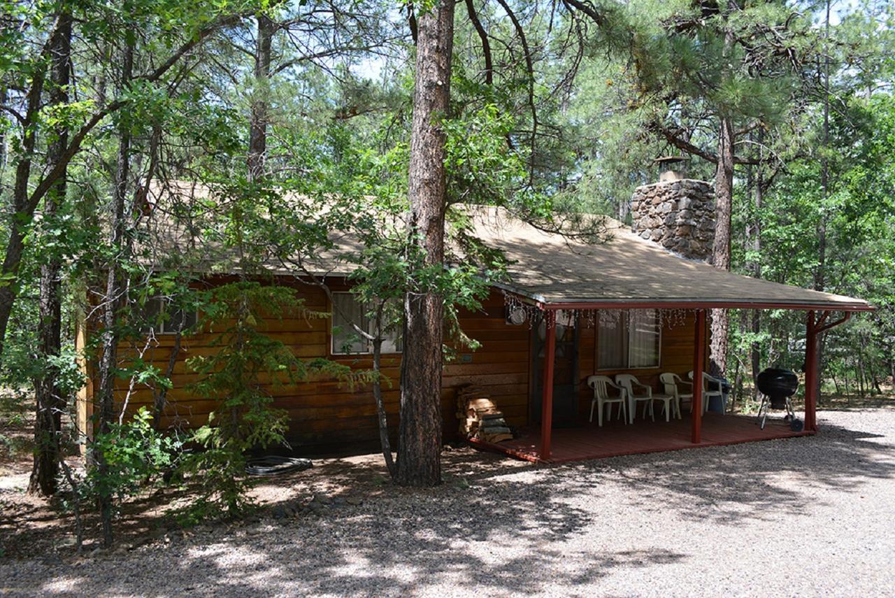 Lodge Whispering Pines