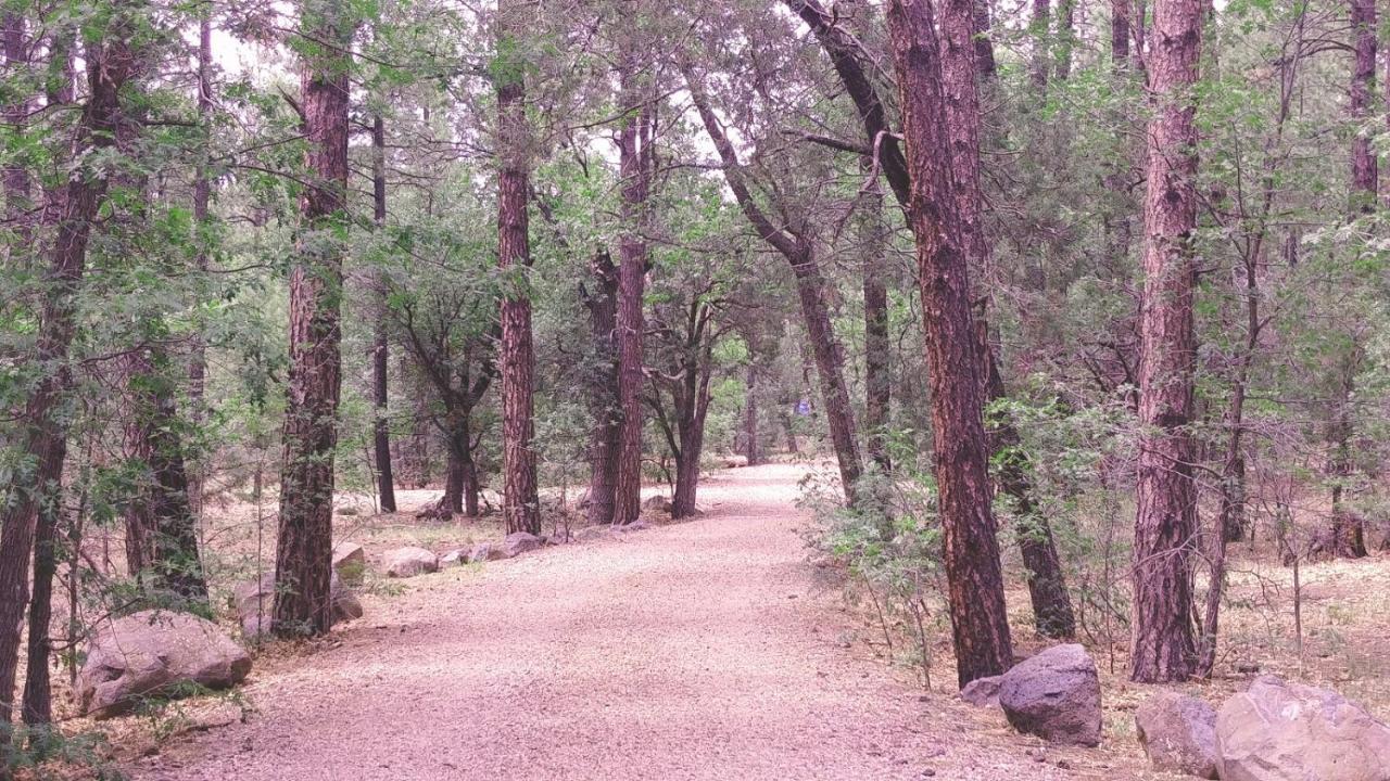 Whispering Pines Lodge
