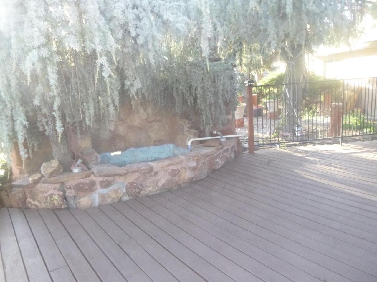 Sierra Motel 2*