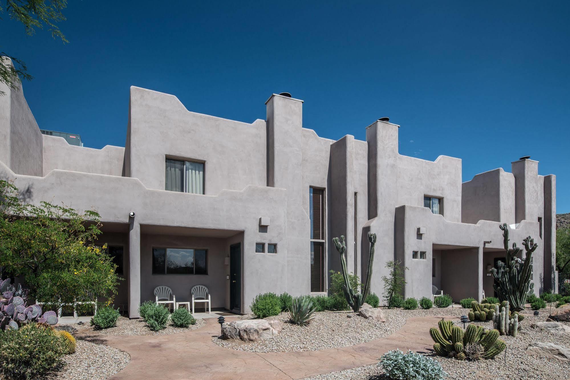 Of Cave Creek