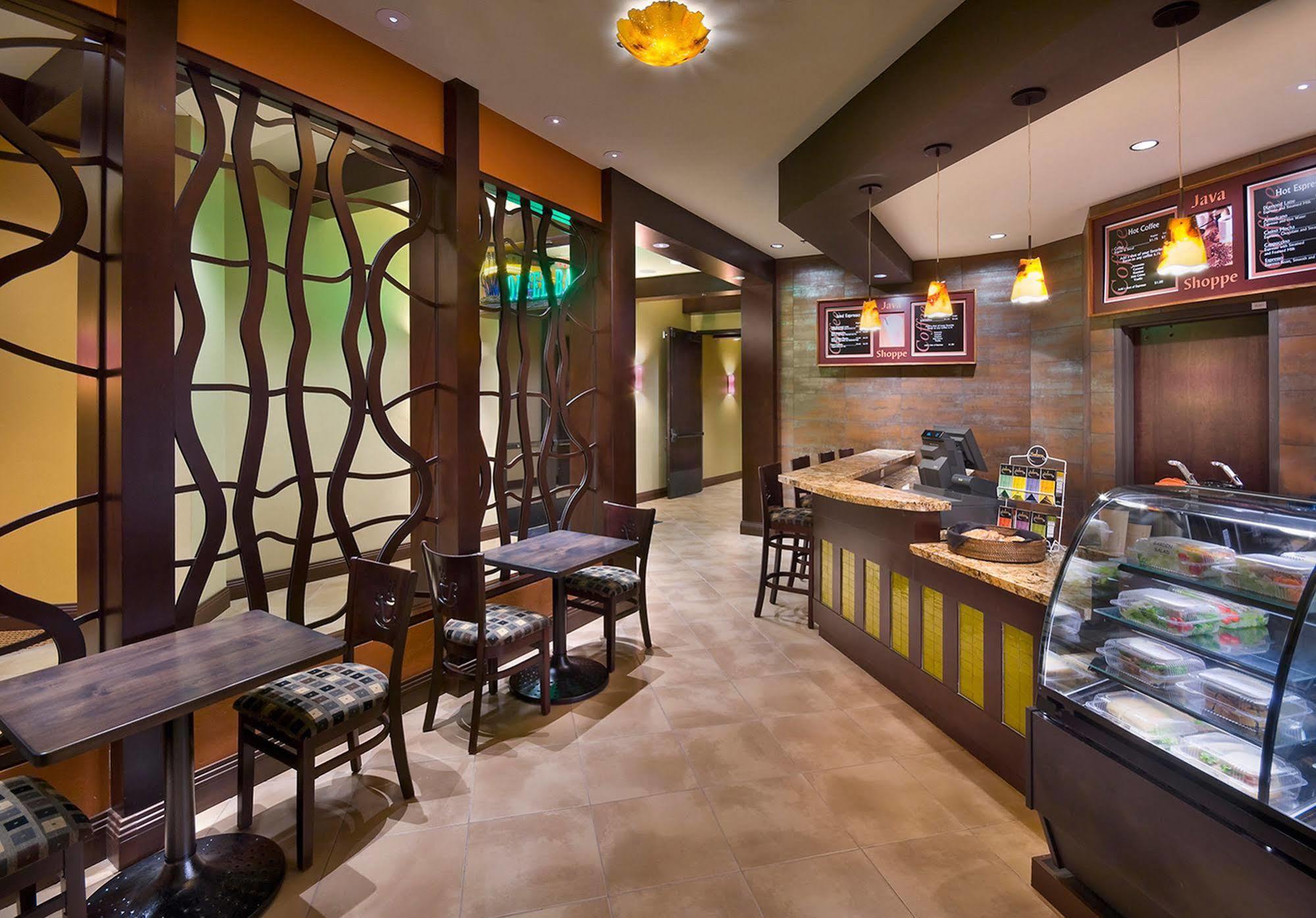 Desert Diamond Casino Hotel 4*