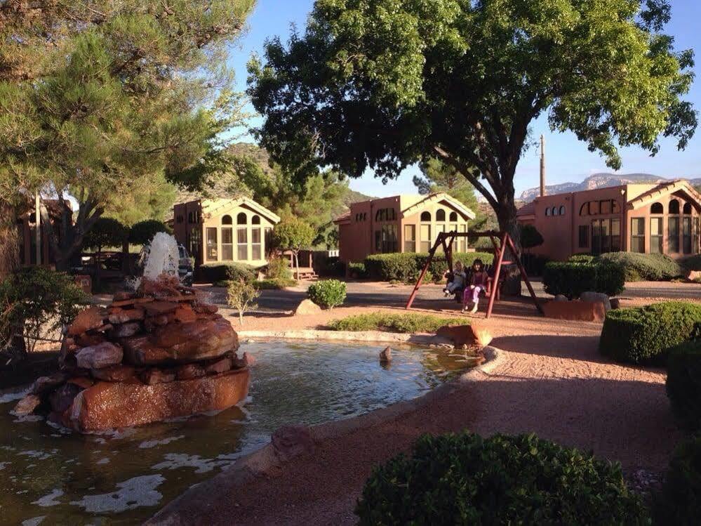 Resort Pines