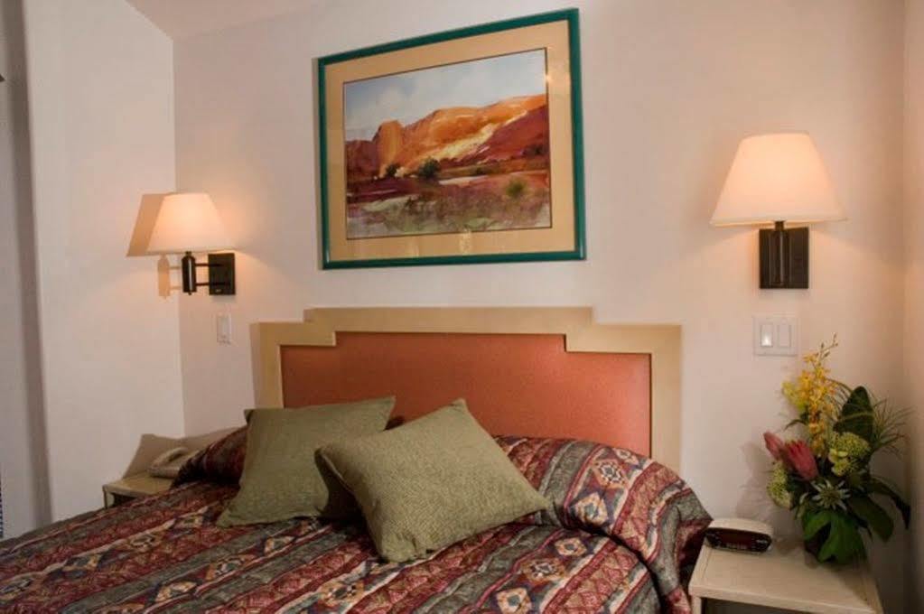 Resort Pines 5*