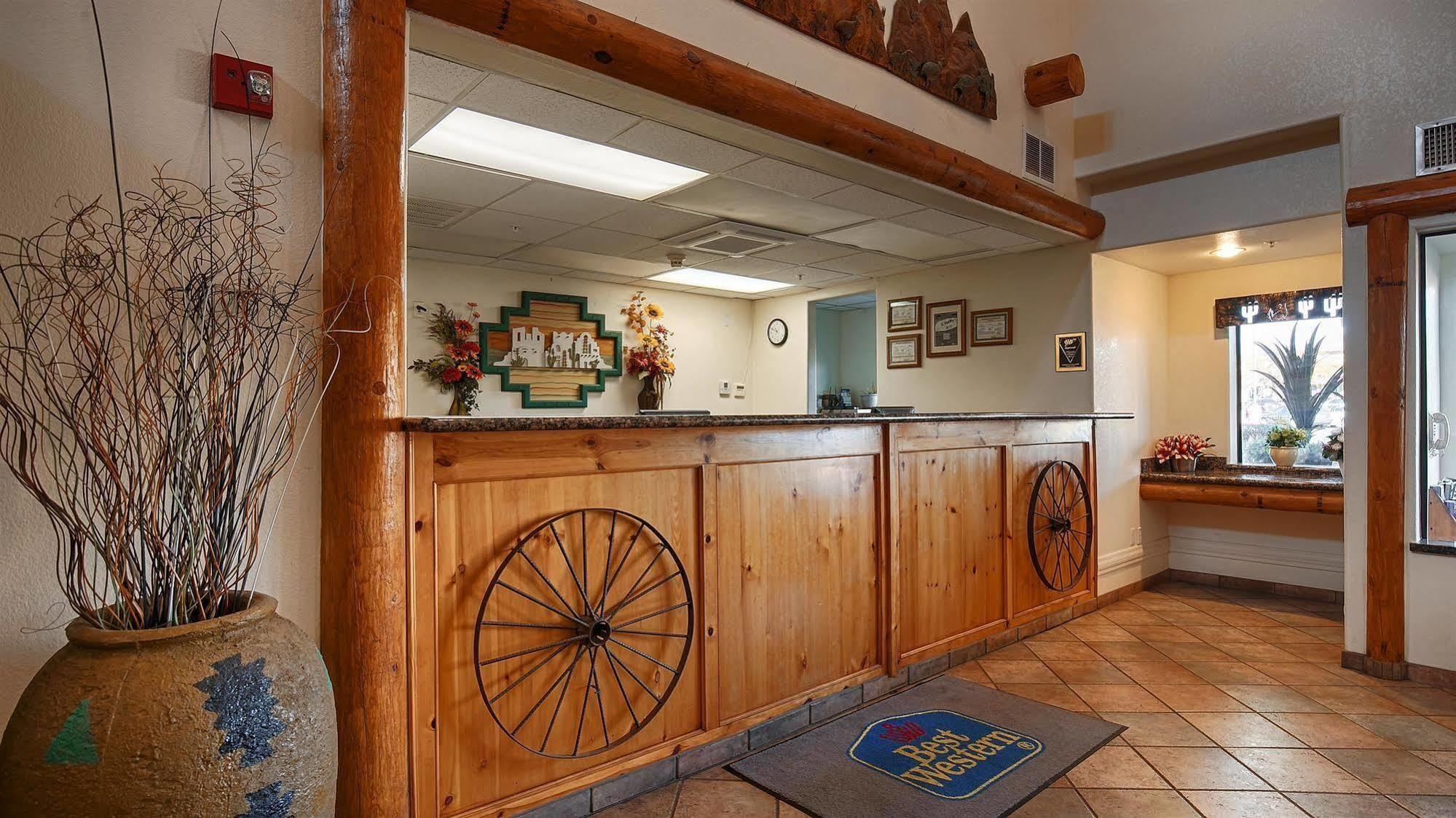 Hotel Western &