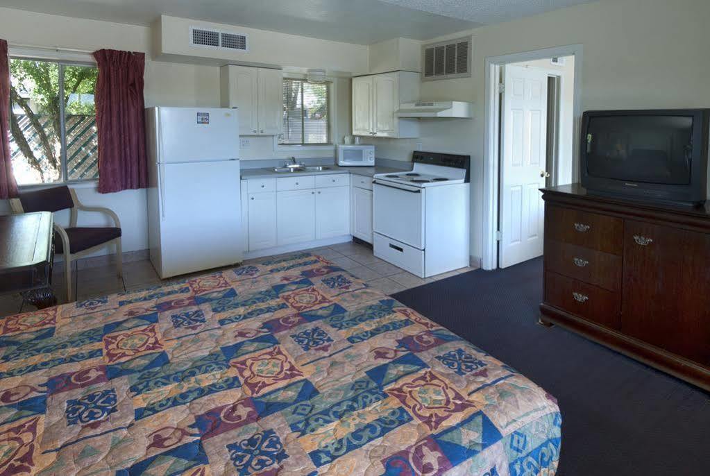 Hotel American Executive