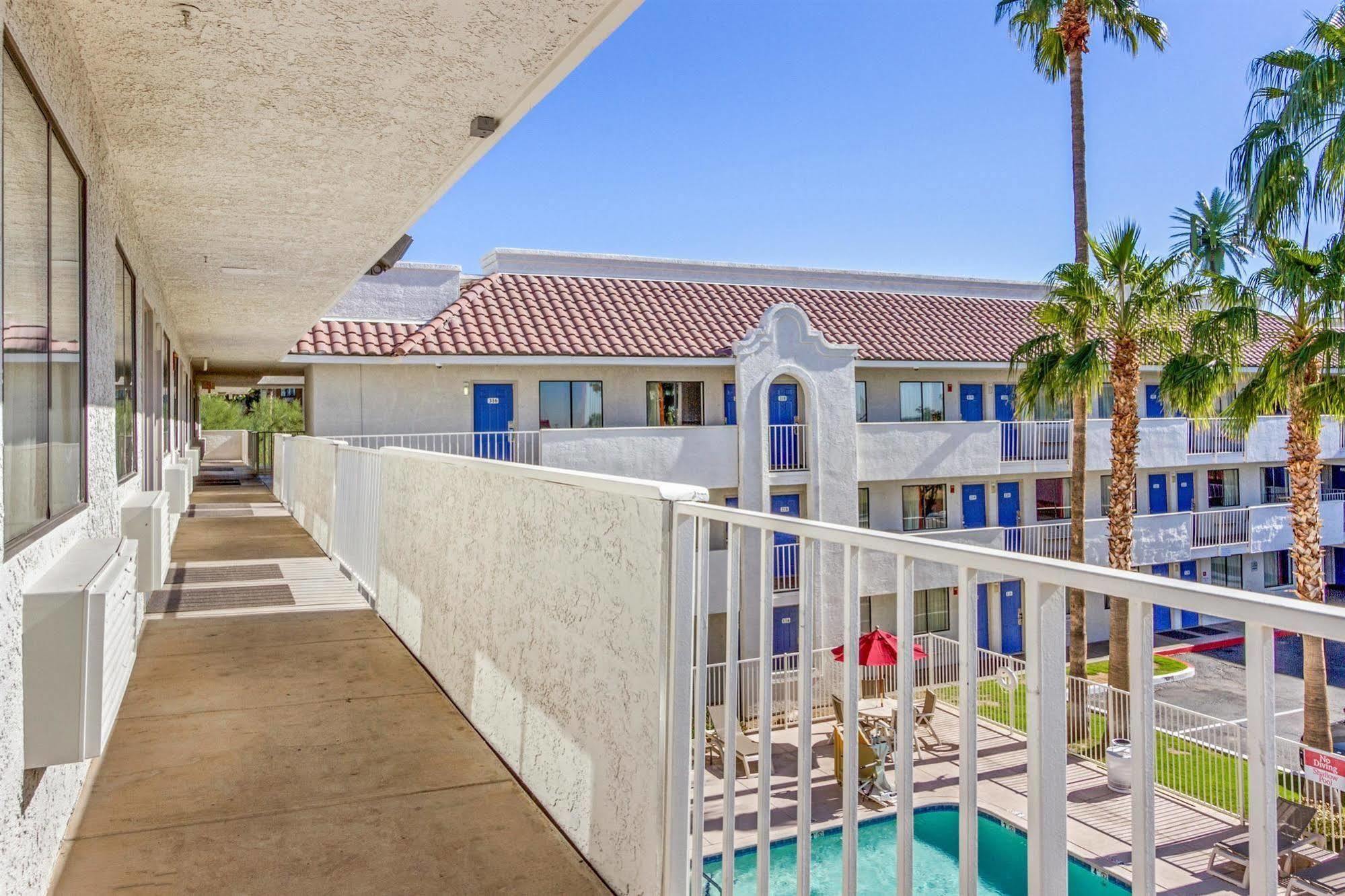 6-phoenix, Az - West Hotel 2*