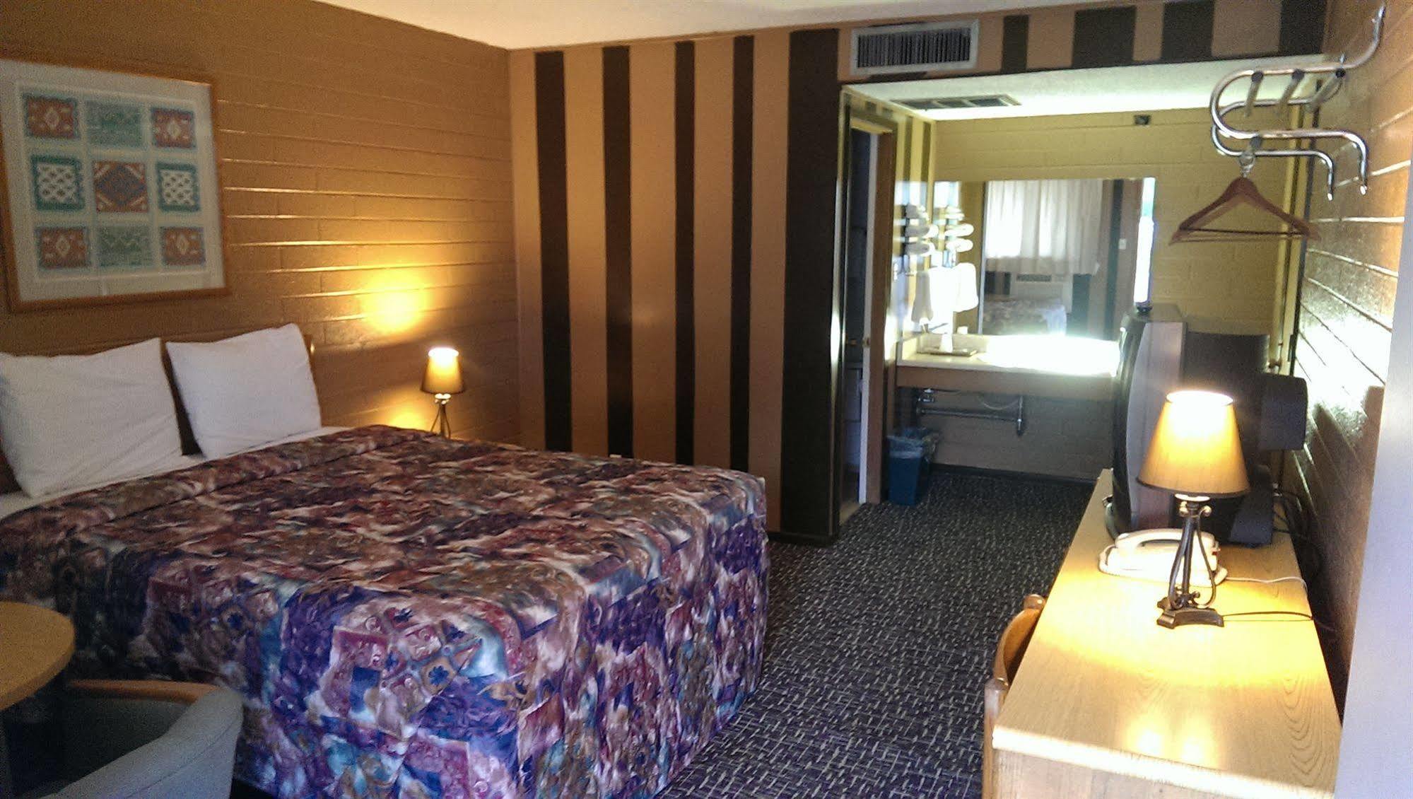 Motel Belle Aire Globe