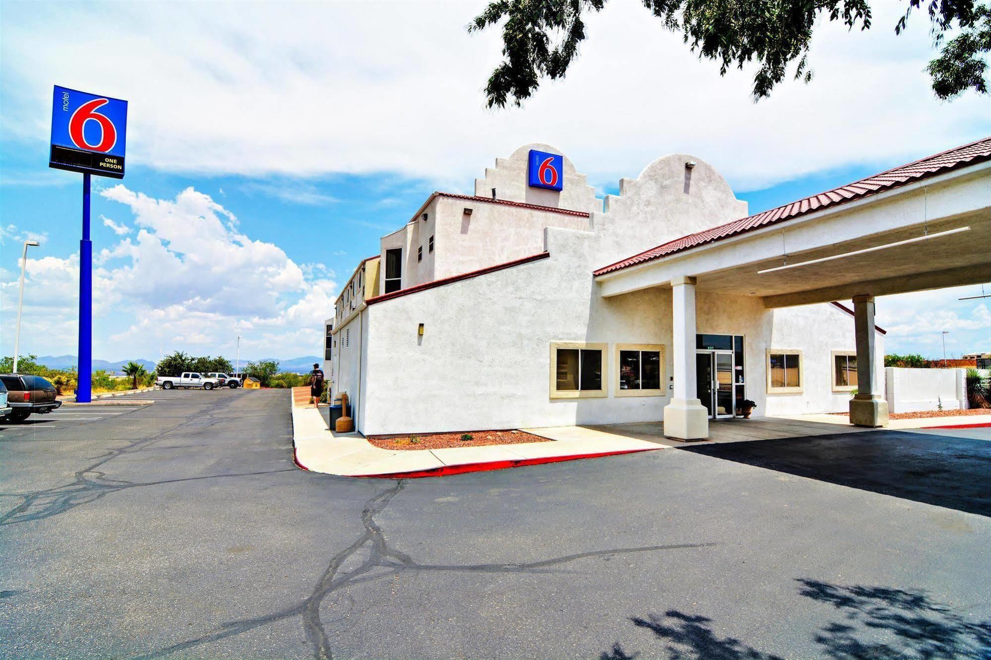 Hotel 6-benson, Az