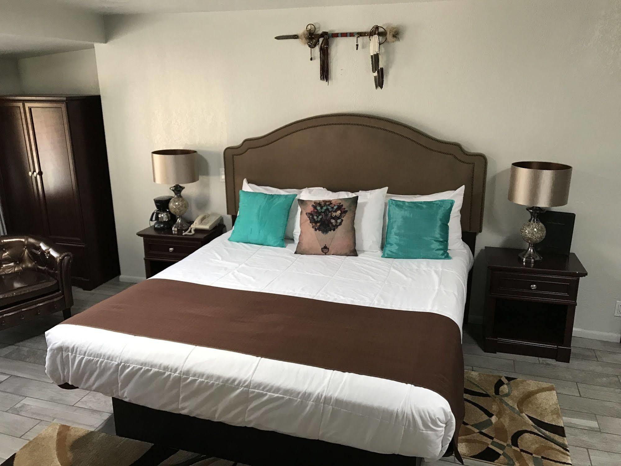 Oak Creek Terrace Lodge