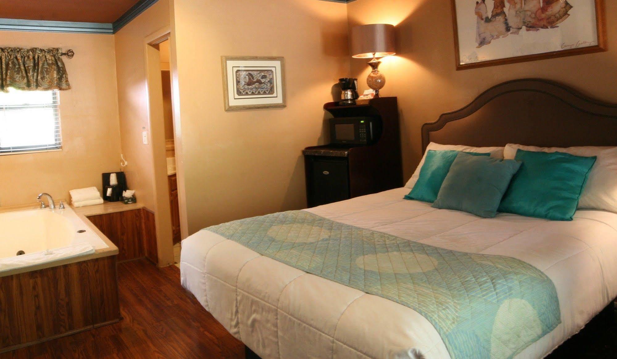 Lodge Oak Creek Terrace *