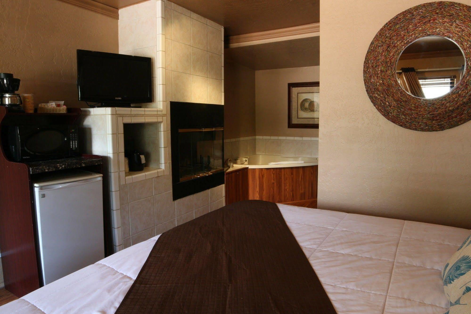 Lodge Oak Creek Terrace