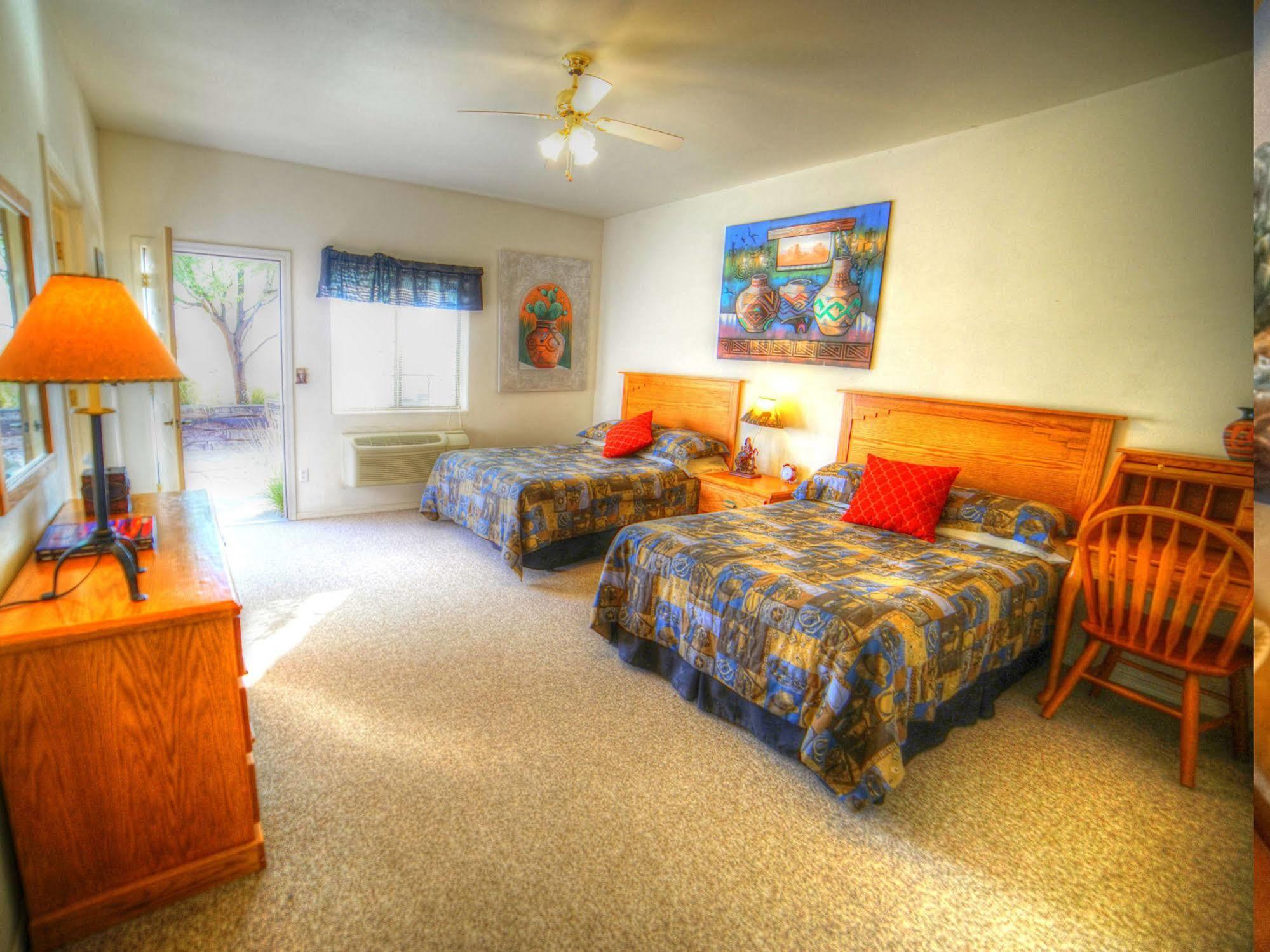 Stagecoach Trails Guest Ranch 4* Yucca