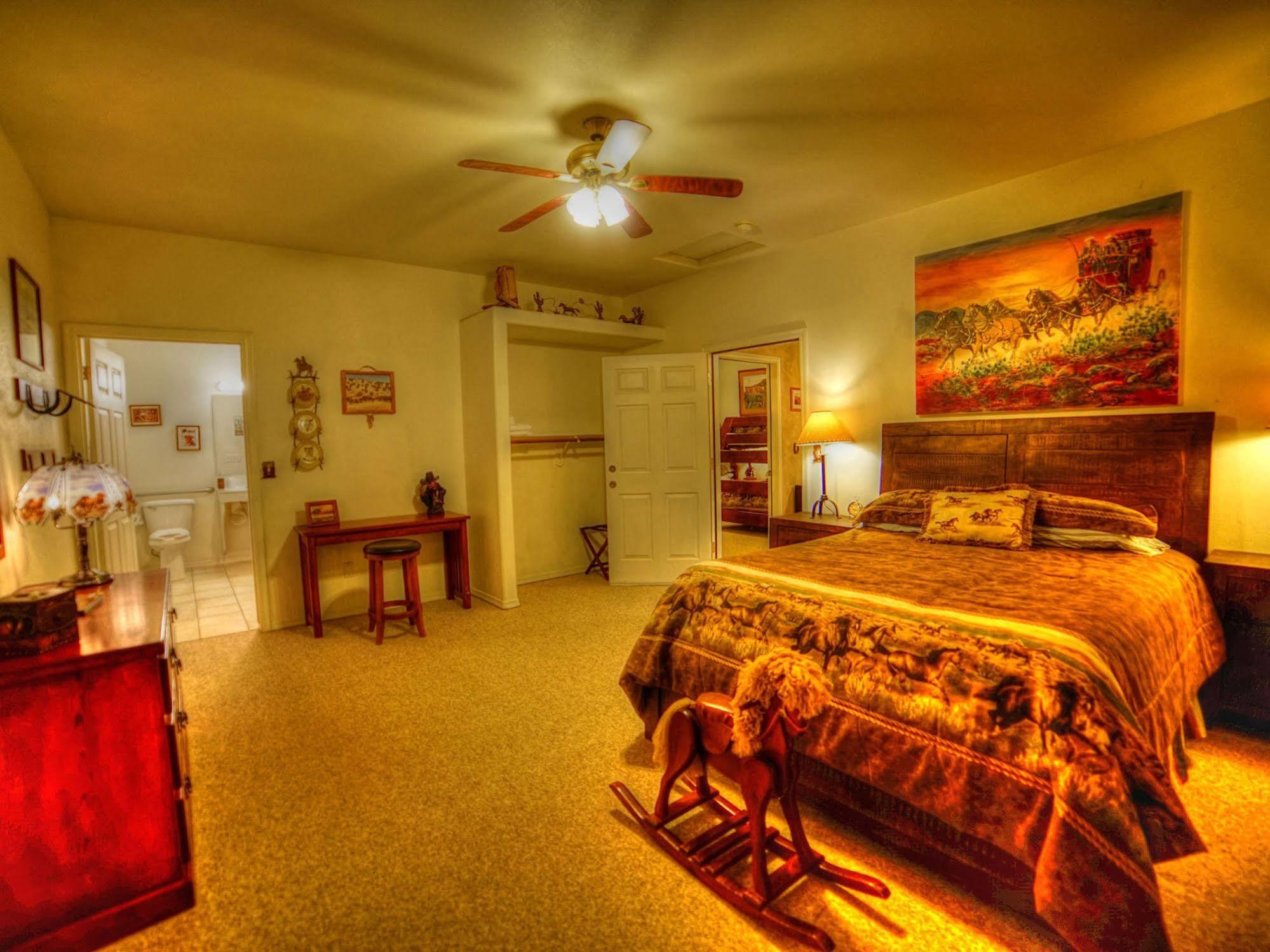 Resort Stagecoach Trails Guest Ranch