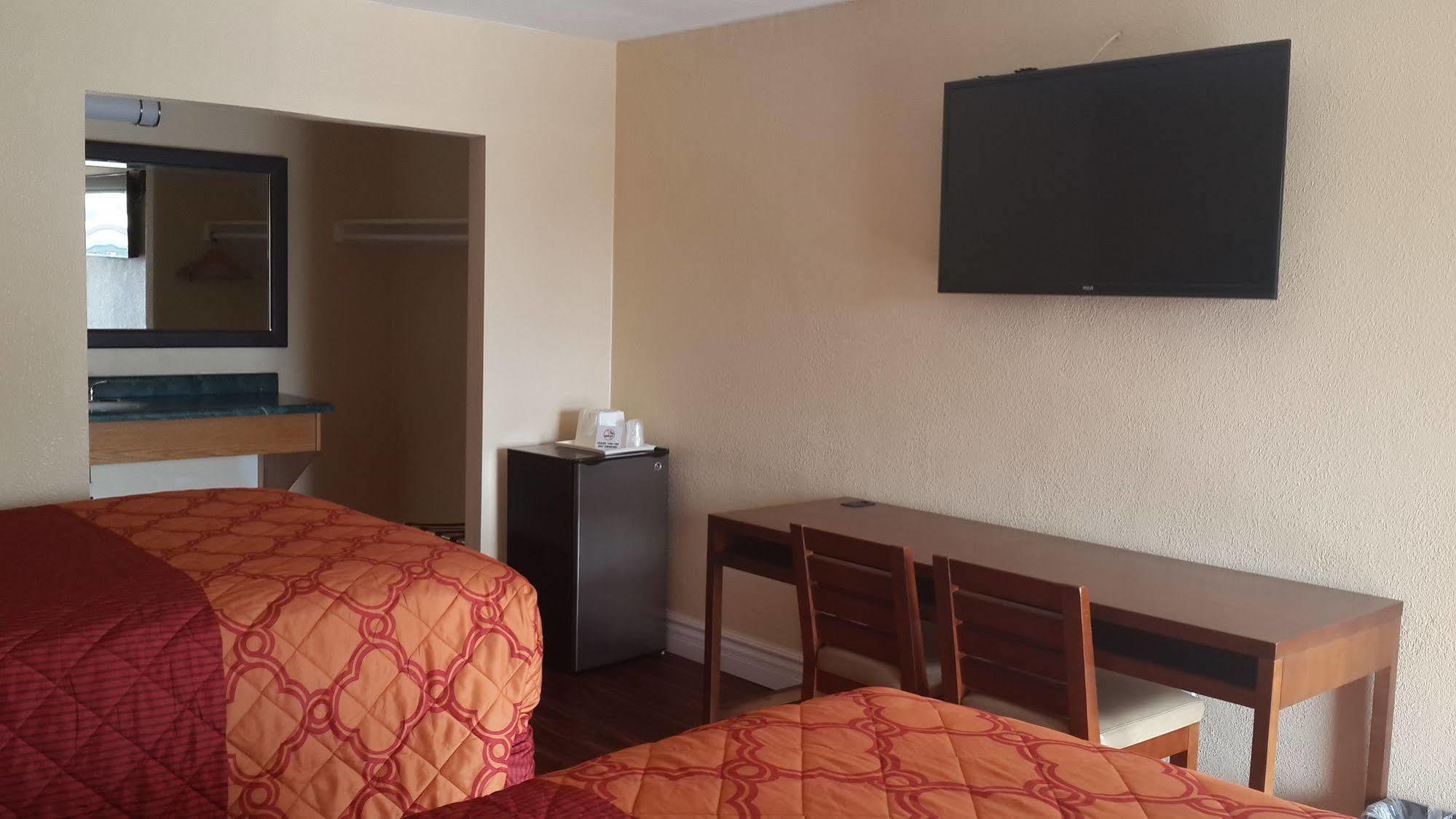 American Regency Motel Williams