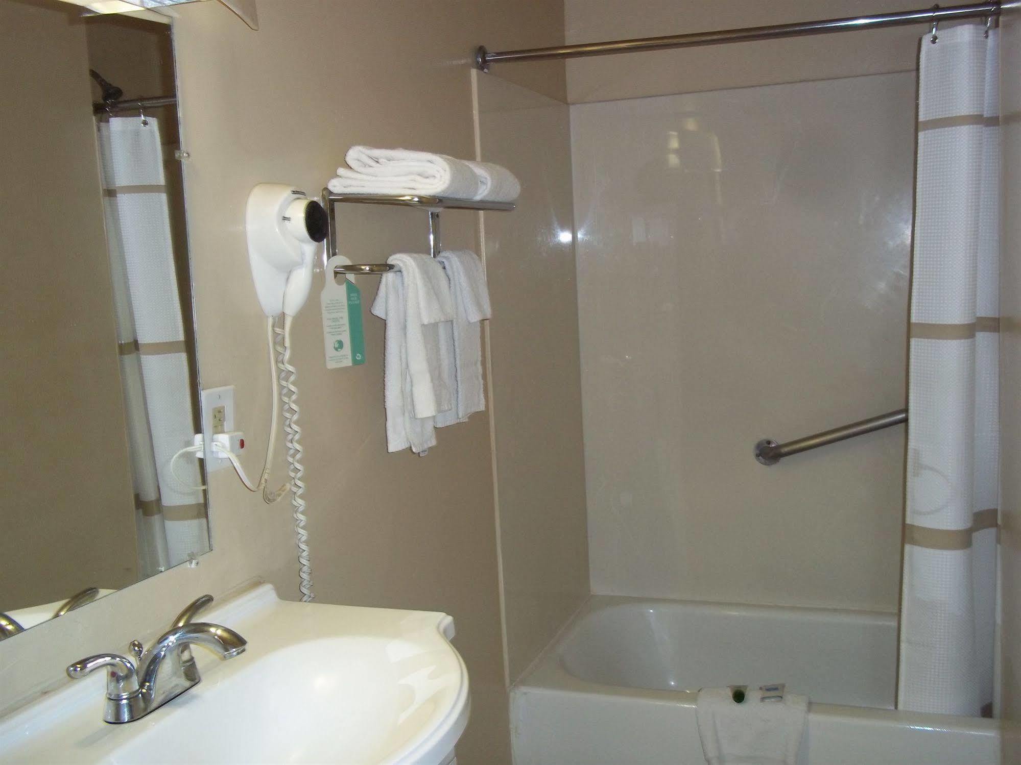 American Regency Motel