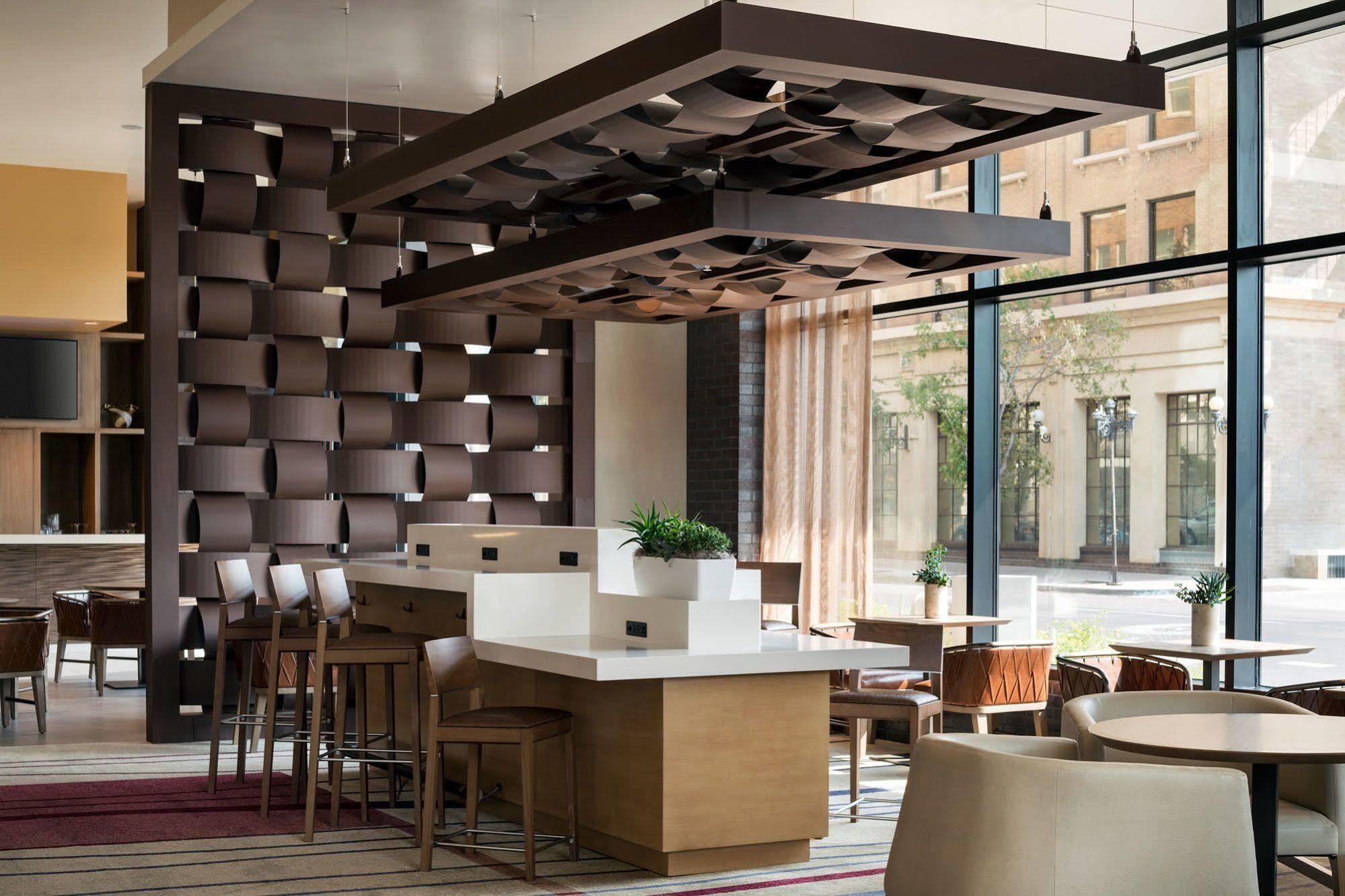 Hotel By Marriott Downtown