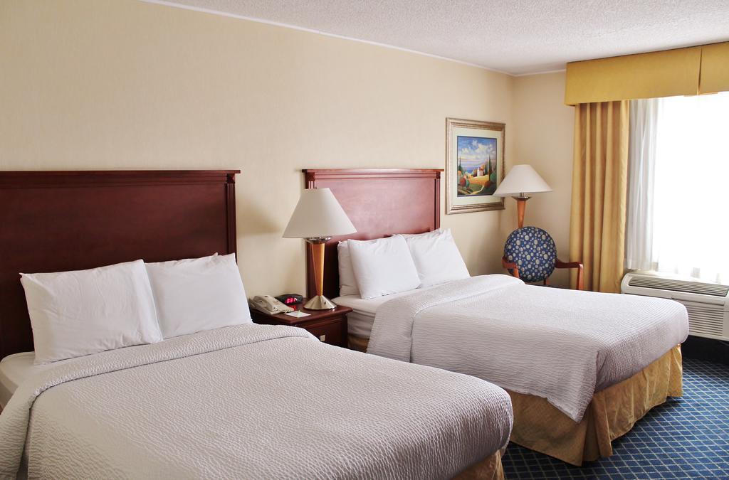 Baymont By Wyndham Hotel