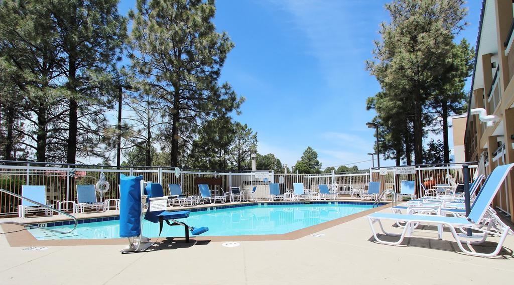 Baymont By Wyndham Hotel