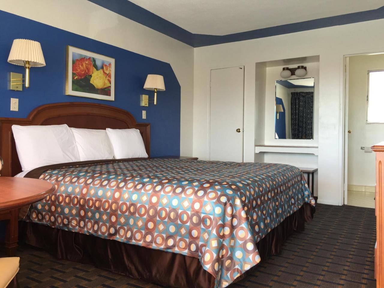 Ramblin Rose Motel Kingman