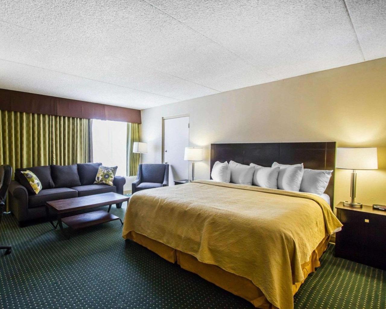 Quality Near Ft Huachuca Hotel