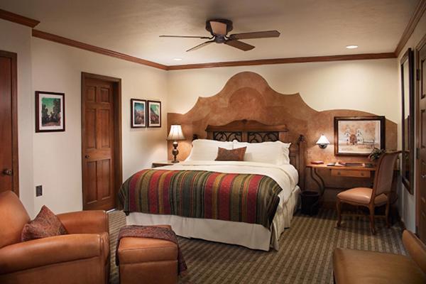 Resort Canyon Ranch 4*