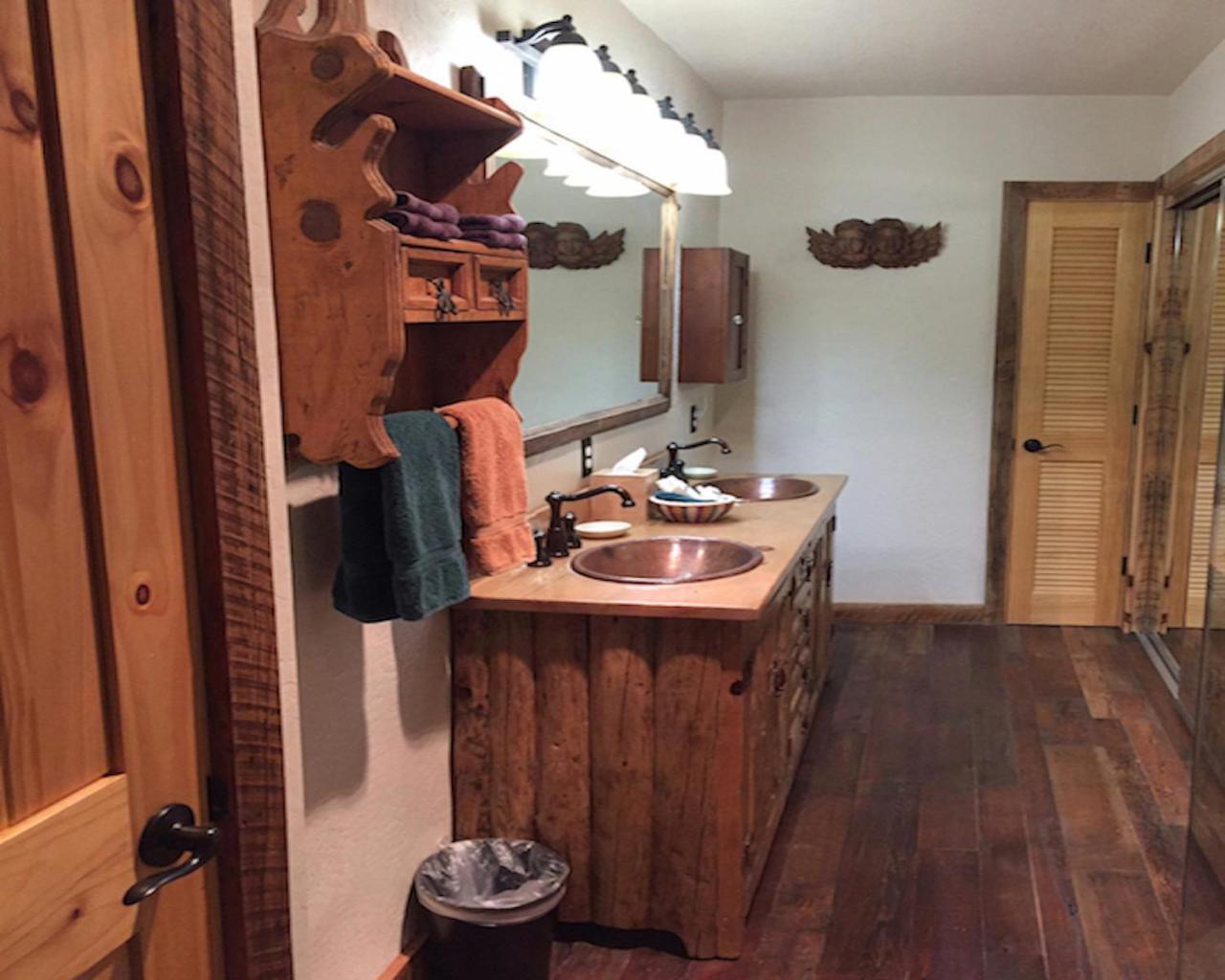 Beeline Bed & Breakfast 3*