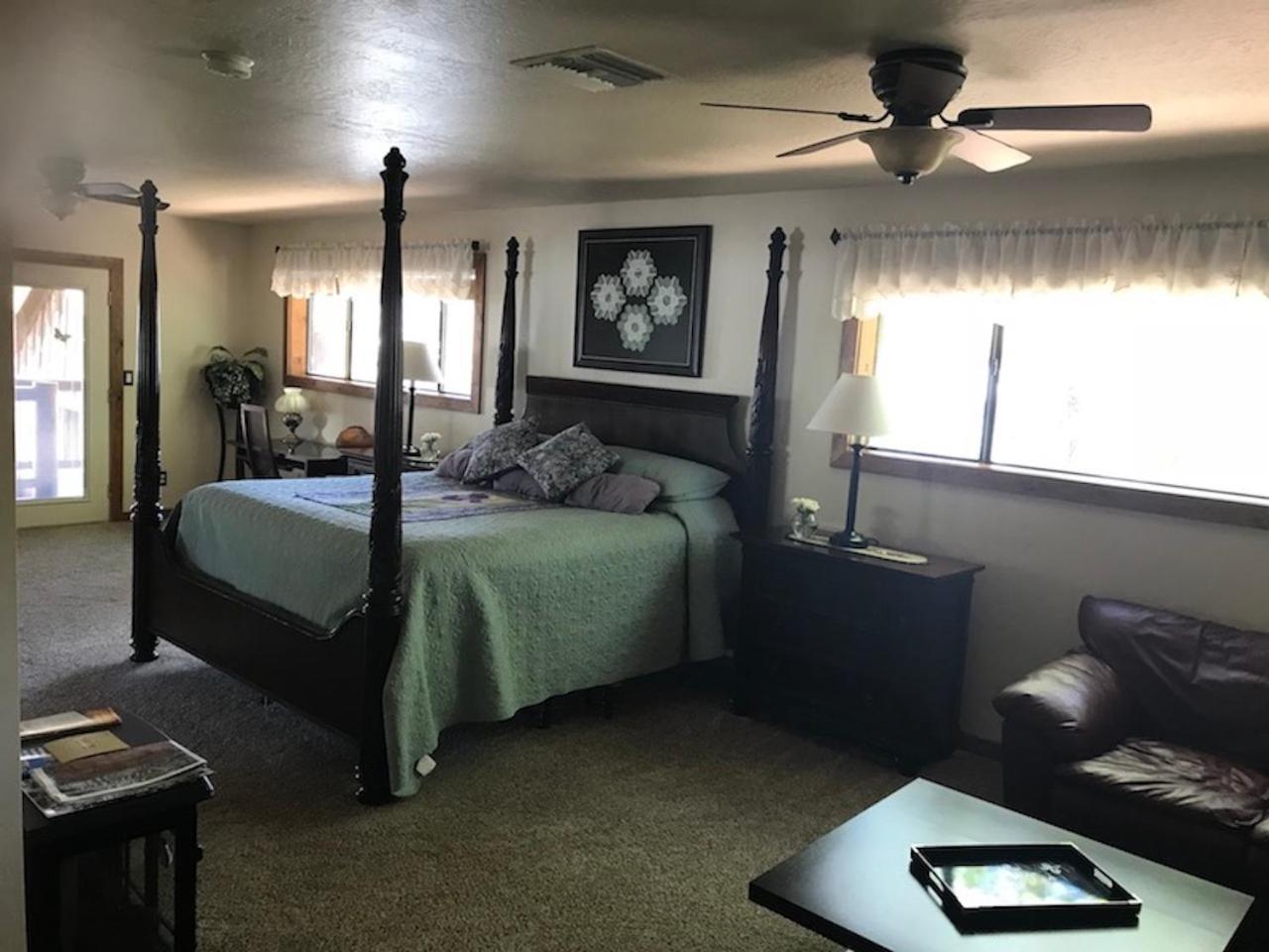 Beeline Bed & Breakfast 3*