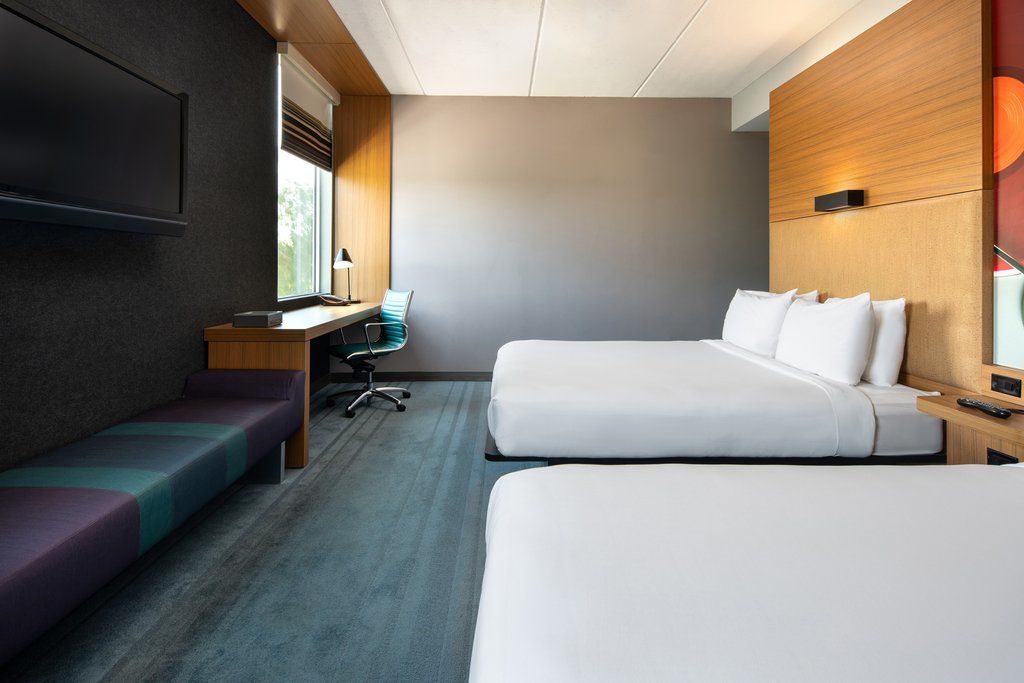 Aloft Hotel 3*
