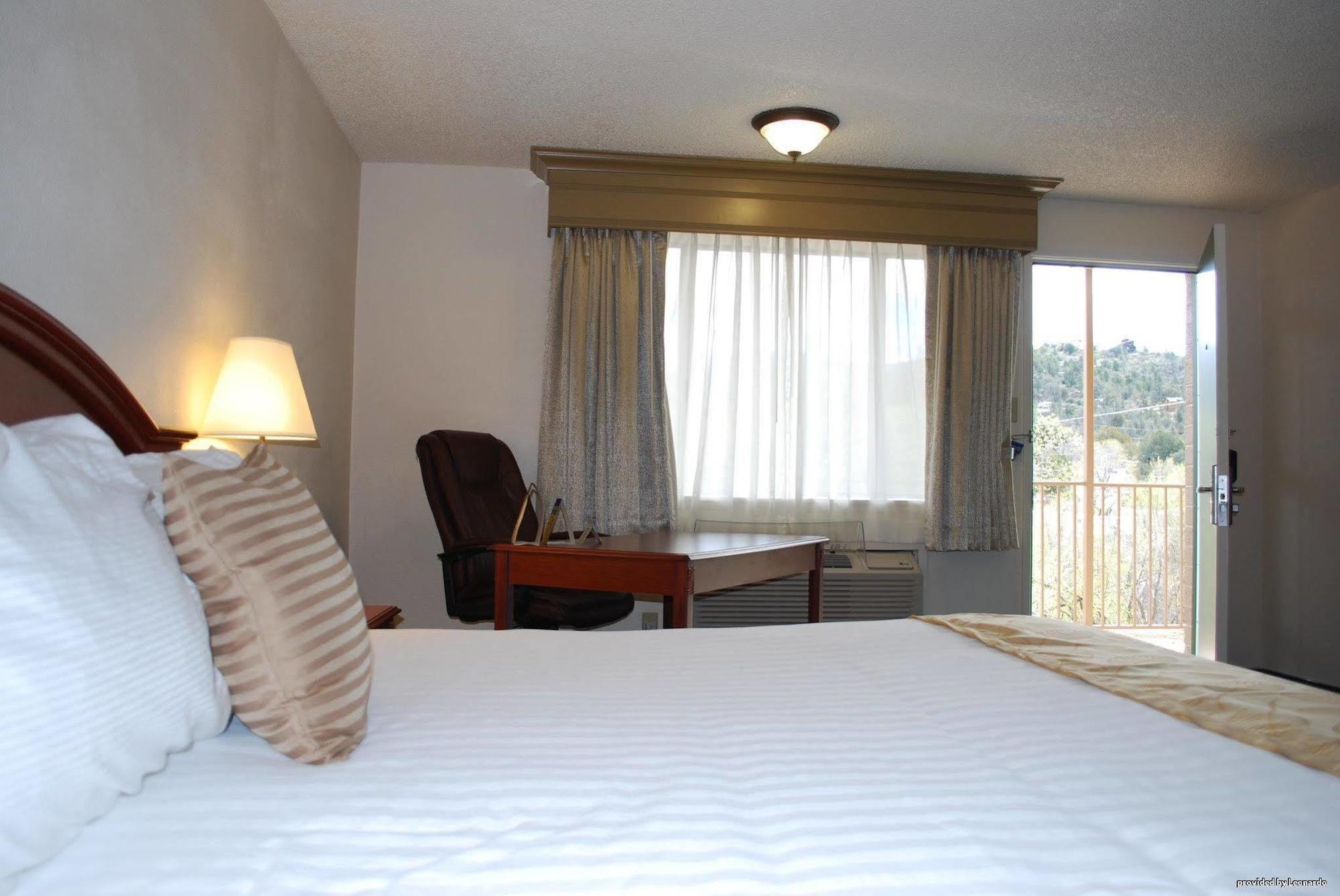 Hotel Western Prescottonian