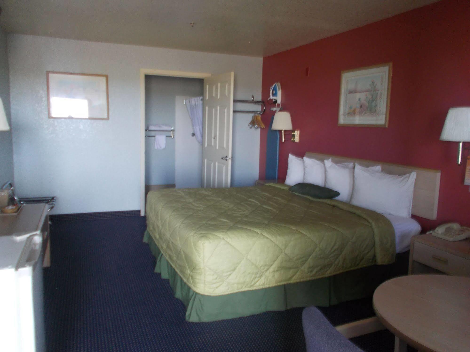 Howard Johnson By Wyndham 2* Holbrook