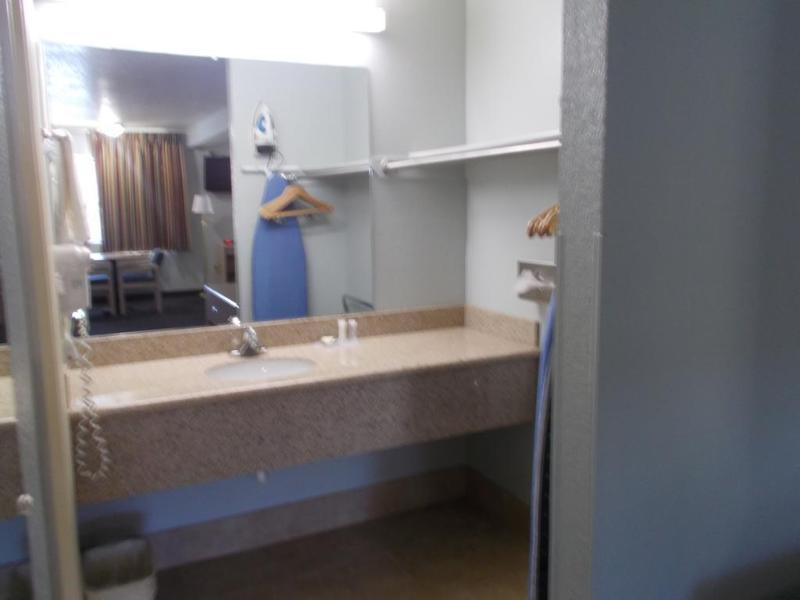 Hotel Howard Johnson By Wyndham Holbrook
