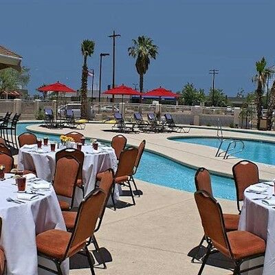 Hilton Garden Airport 3*